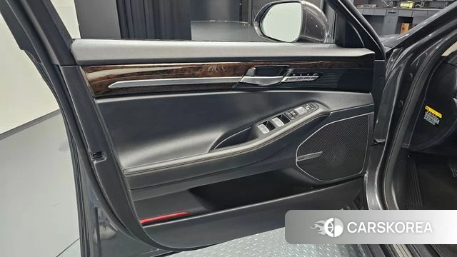 Genesis G90 id 4721778 из Кореи 16