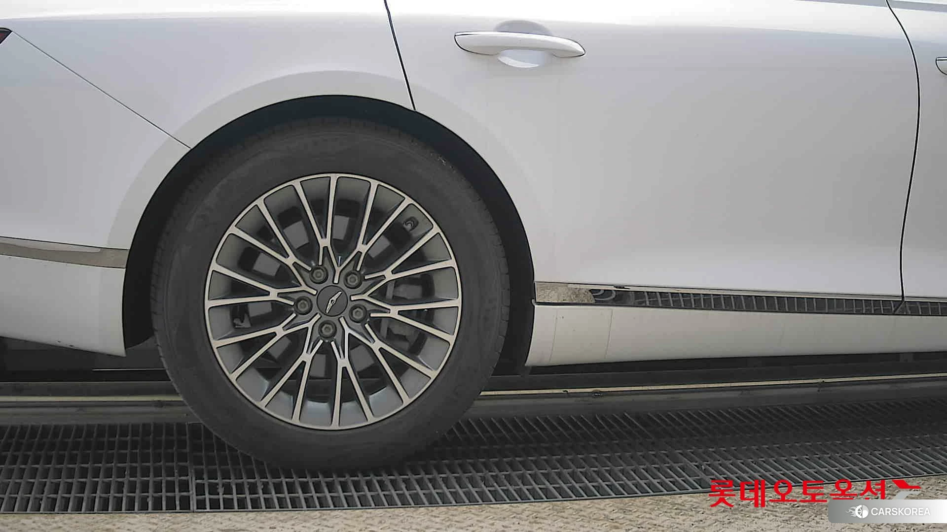 Hyundai G80 id 4289365 из Кореи 16
