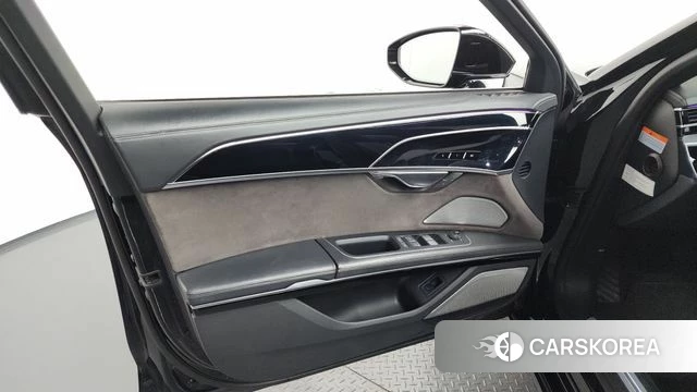 Audi A8 (D5) id 4535467 из Кореи 16
