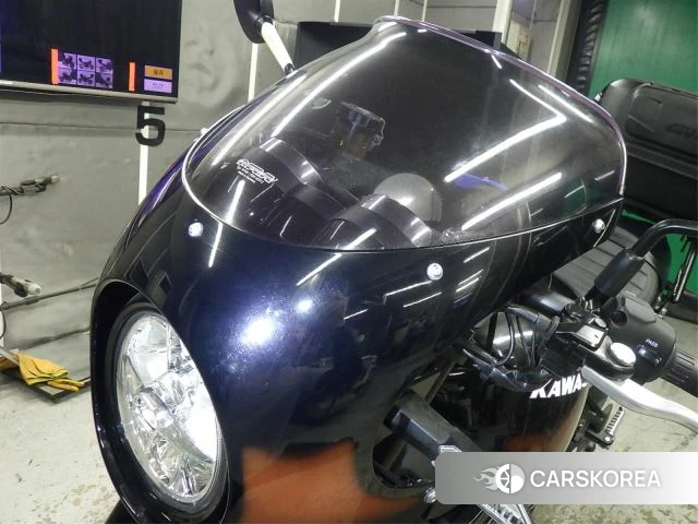 Kawasaki Z900RS CAFE id 3949140 из Японии 16