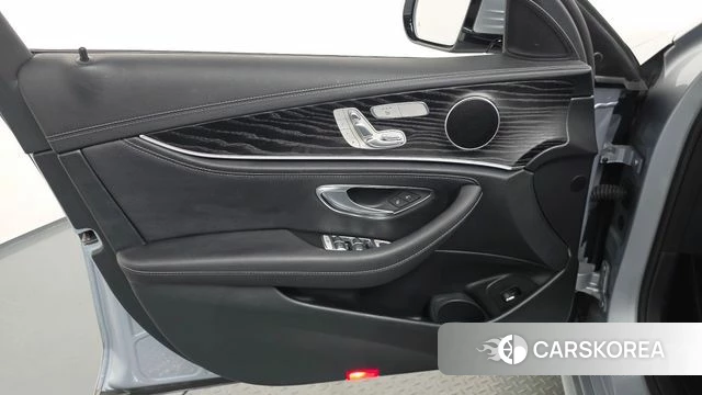Mercedes-Benz E-Class W213 id 4731663 из Кореи 15