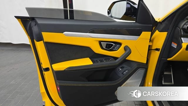 Lamborghini Urus id 4304630 из Кореи 16