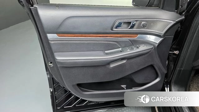 Ford Explorer id 4325463 из Кореи 16