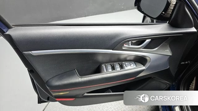 Genesis G70 id 4573982 из Кореи 16