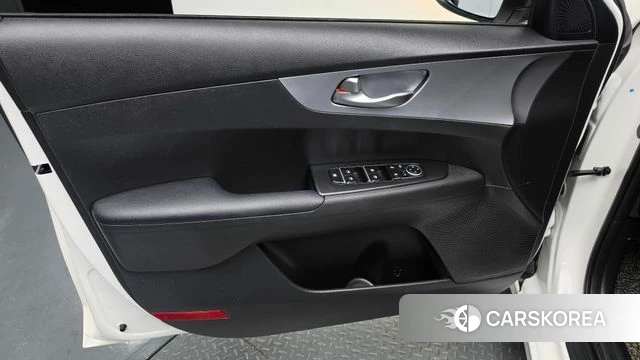 Kia The New K3 2nd generation id 4750223 из Кореи 16