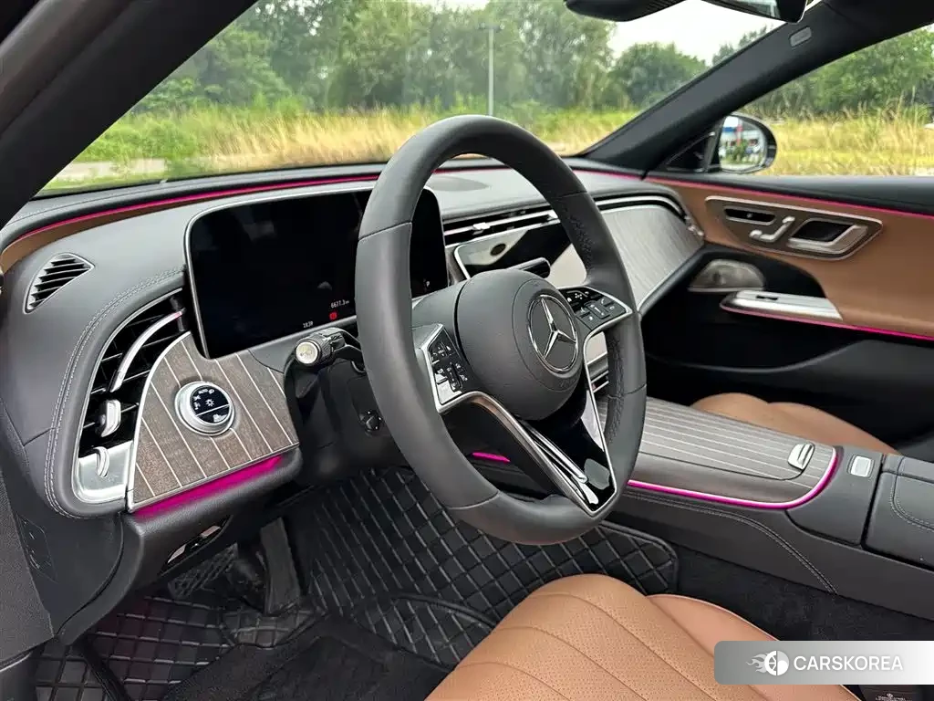 Mercedes-Benz E-Class id 4576744 из Китая 16