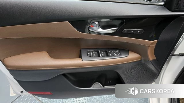 Kia Come New K3 id 4416308 из Кореи 16