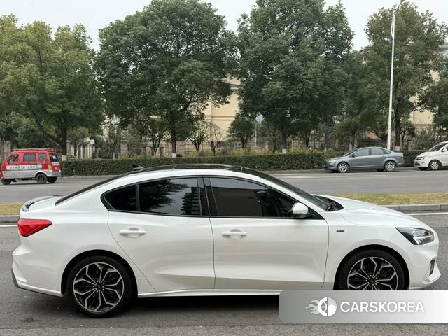 Ford Fox id 3882256 из Китая 16