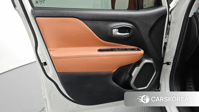 Jeep Renegade id 4523591 из Кореи 16