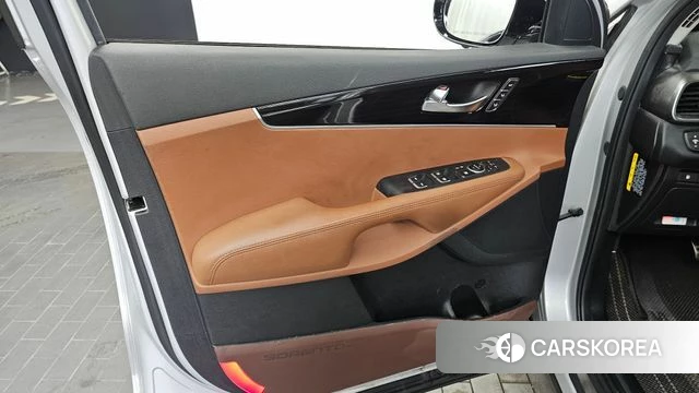 Kia The New Sorento id 4563069 из Кореи 16