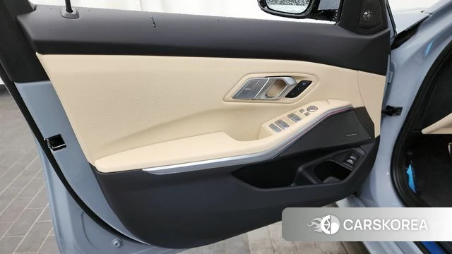 BMW 3 Series (G20) id 4223101 из Кореи 16