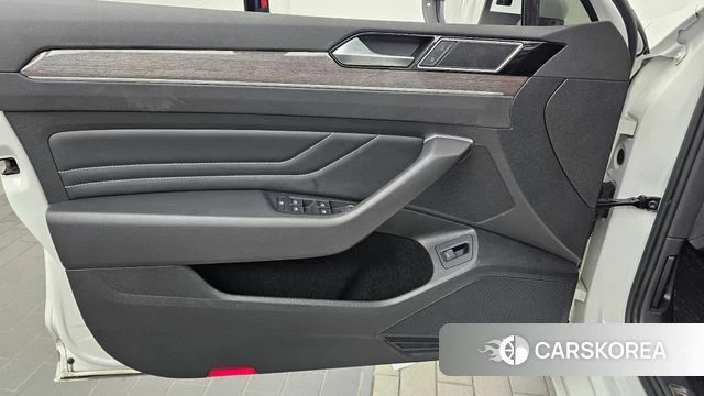 Volkswagen Passat GT (B8) id 4697864 из Кореи 16