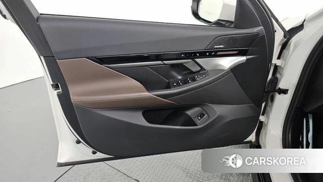 BMW 5 Series (G60) id 4753000 из Кореи 16