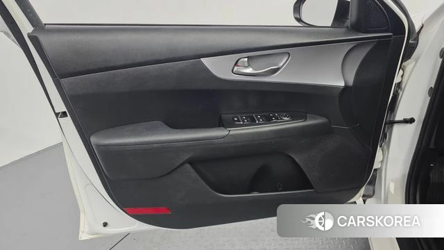 Kia The New K3 2nd generation id 4593942 из Кореи 16
