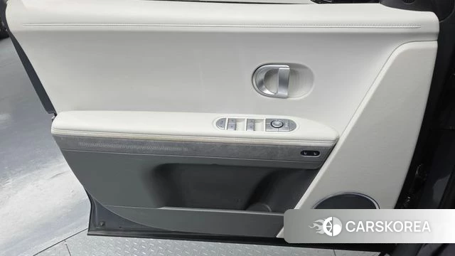 Hyundai Ionic 5 id 4608353 из Кореи 16