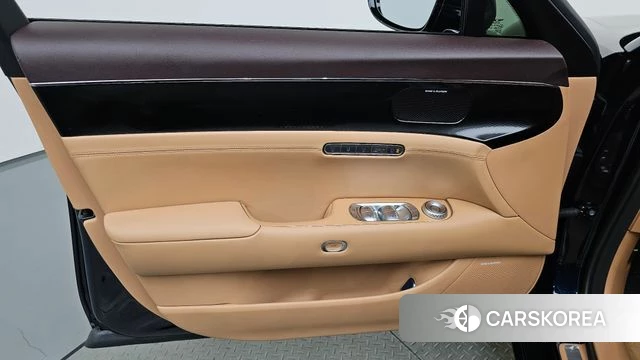 Genesis G90 (RS4) id 4739202 из Кореи 16