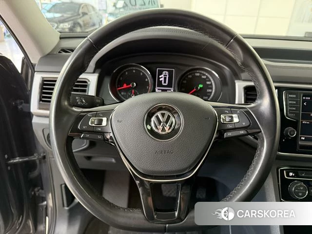 Volkswagen Tourang id 3983277 из Китая 16