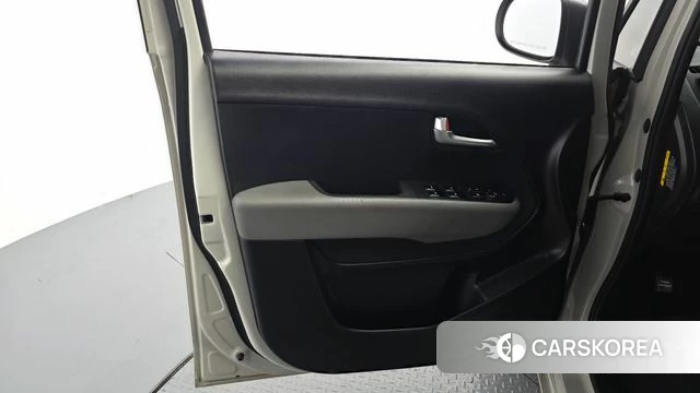 Kia The New Kia Ray id 4534314 из Кореи 16