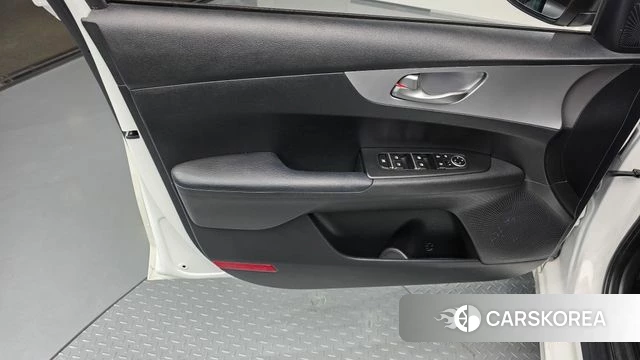 Kia The New K3 2nd generation id 4936676 из Кореи 16