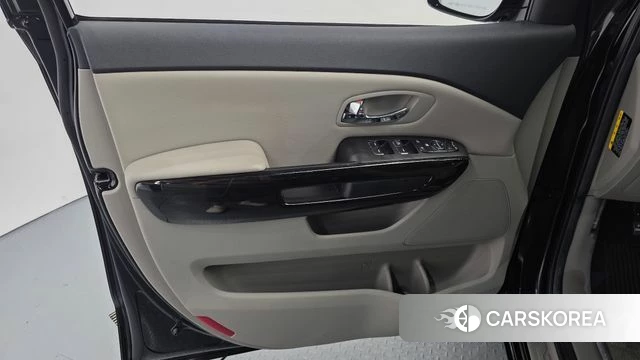 Kia The New Carnival id 4708833 из Кореи 16