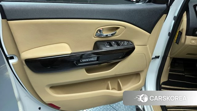 Kia The New Carnival id 4285948 из Кореи 16