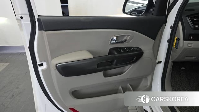 Kia The New Carnival id 4737429 из Кореи 16