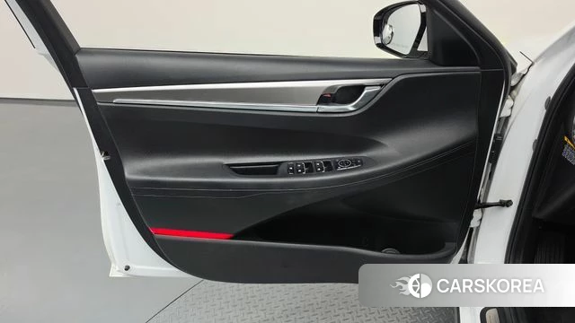 Hyundai The New Grandeur IG id 4693601 из Кореи 16