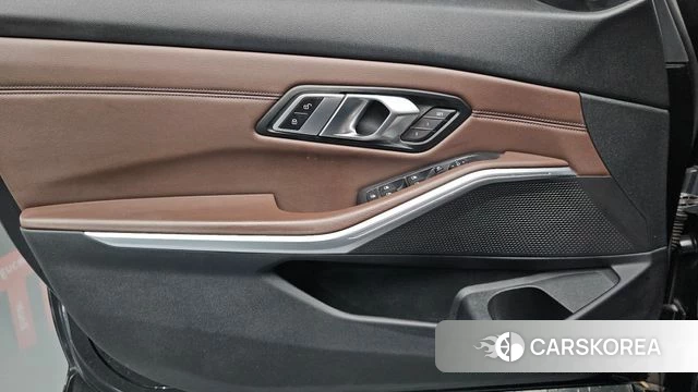 BMW 3 Series (G20) id 4446978 из Кореи 16