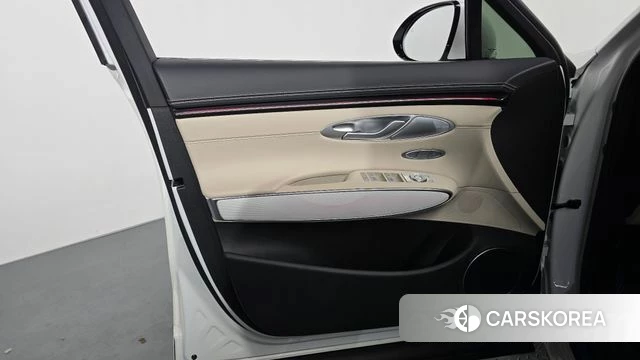 Genesis GV70 id 4560213 из Кореи 16