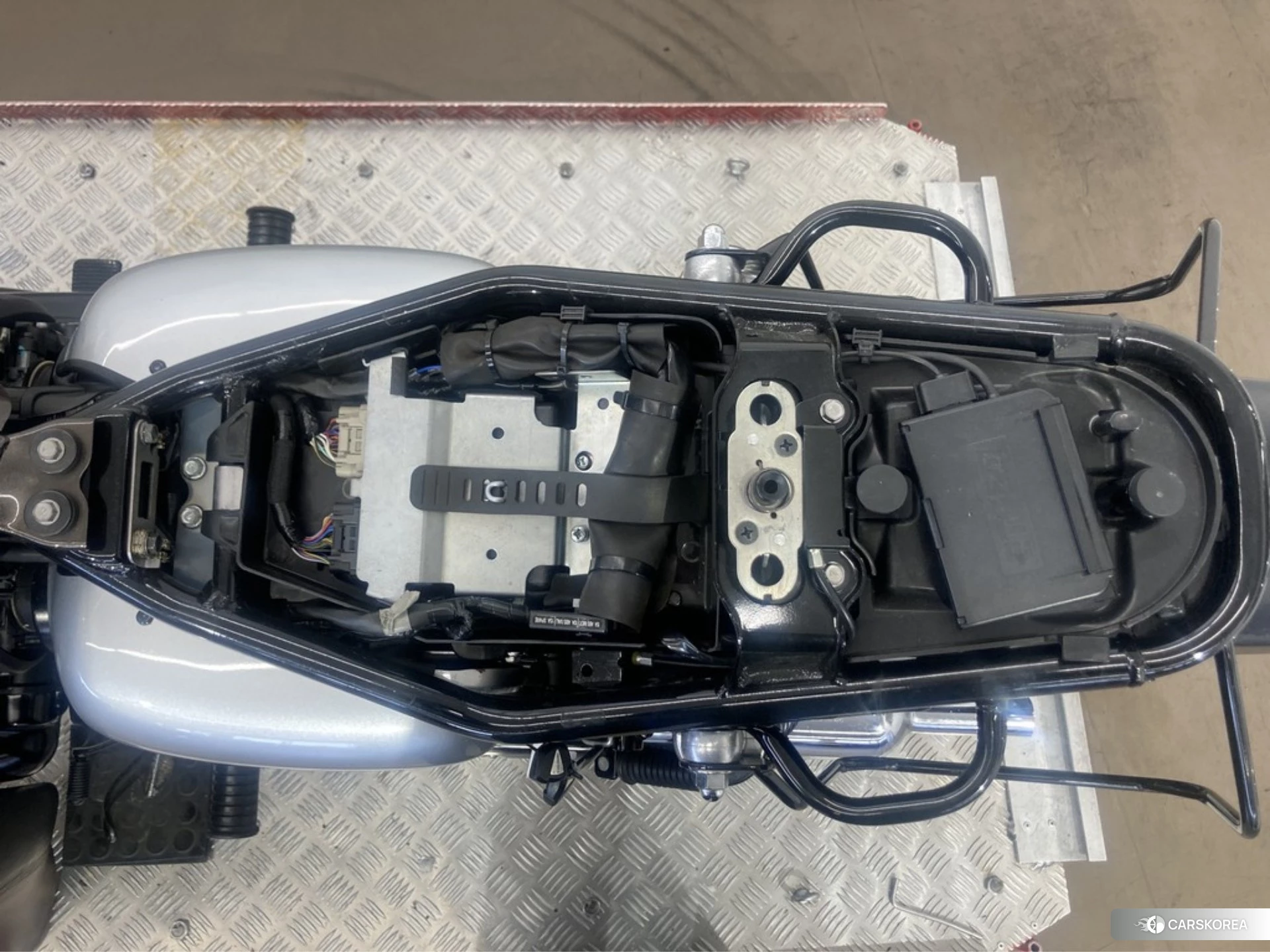 Kawasaki W800 CAFE id 4374121 из Японии 16