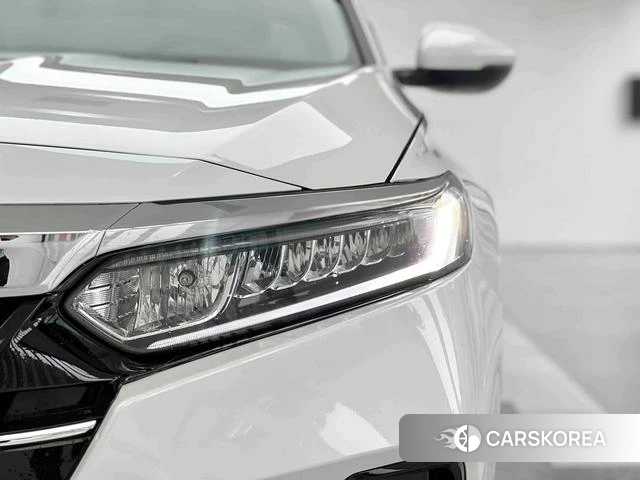 Honda Accord id 4300122 из Китая 16
