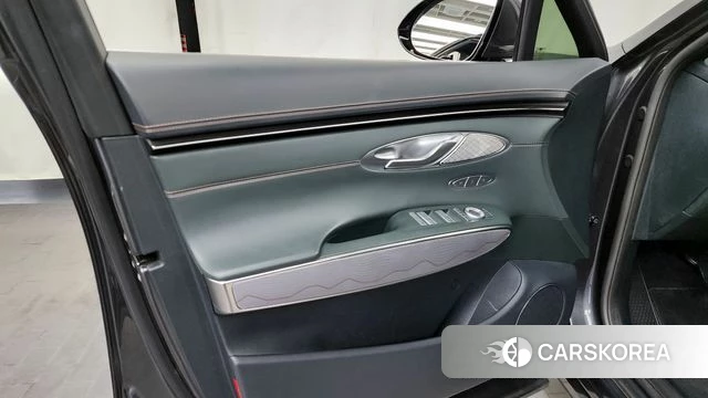 Genesis GV70 id 4376984 из Кореи 16