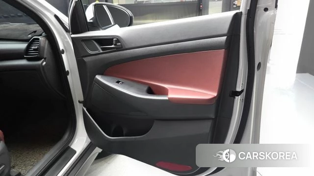 Hyundai All New Tucson id 4595942 из Кореи 16