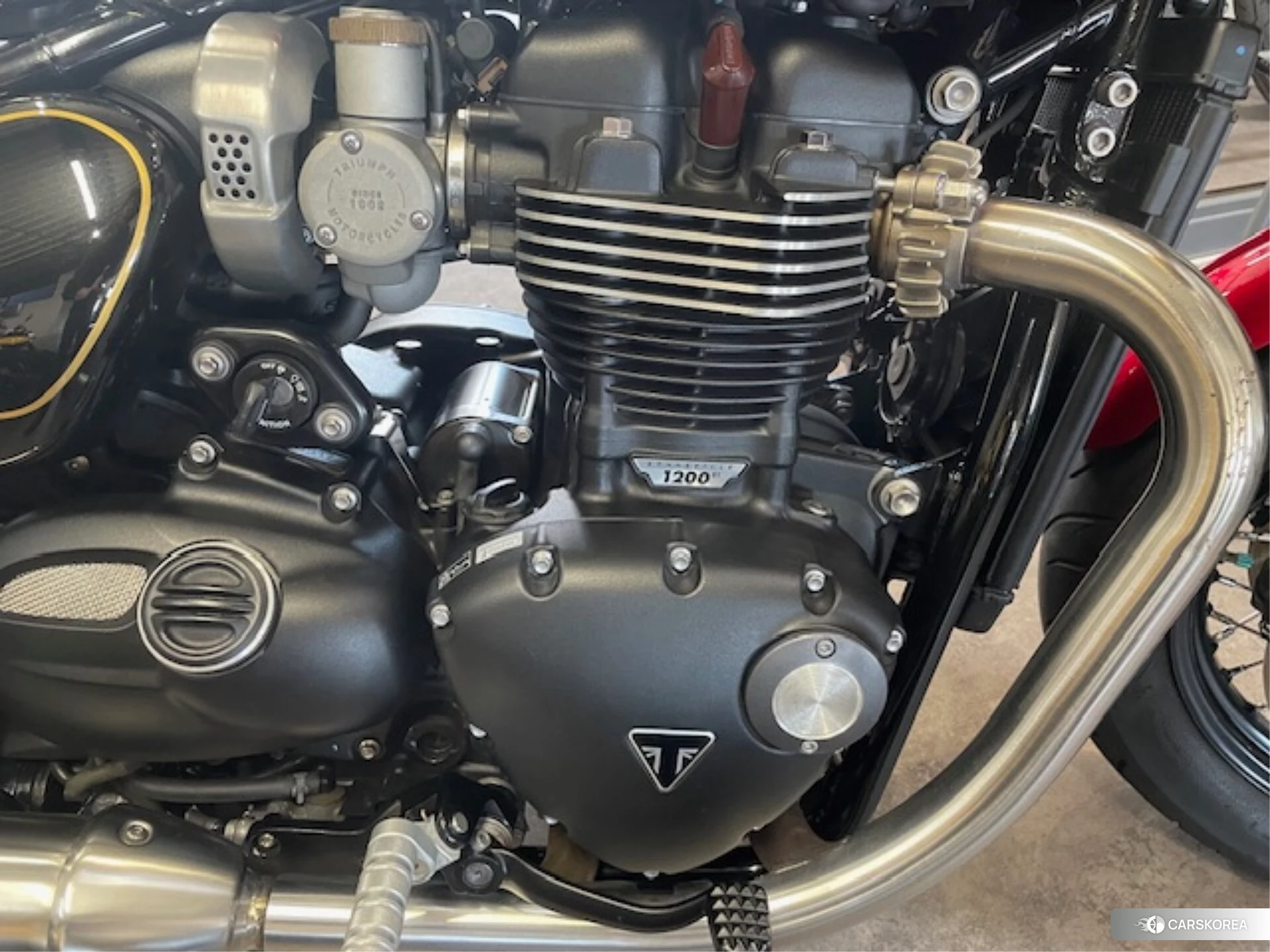 Проданный Triumph BONNEVILLE BOBBER id 4008313 из Японии, фото 16
