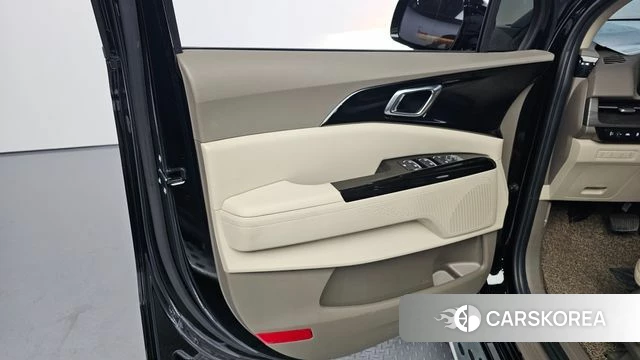 Kia Carnival 4th generation id 4534420 из Кореи 16