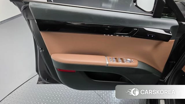 Hyundai Grandeur Hybrid (GN7) id 4337380 из Кореи 16