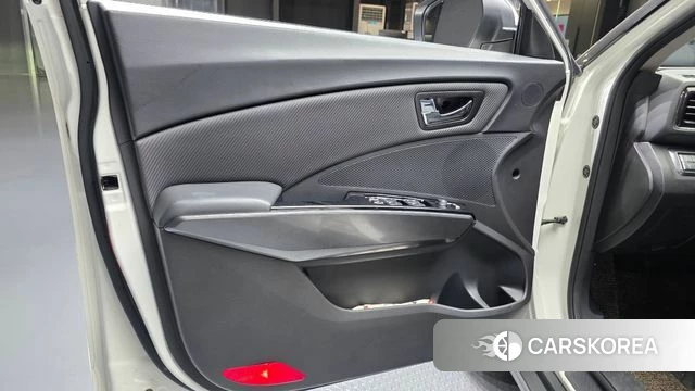 Ssangyong Tivoli Air id 4836284 из Кореи 16