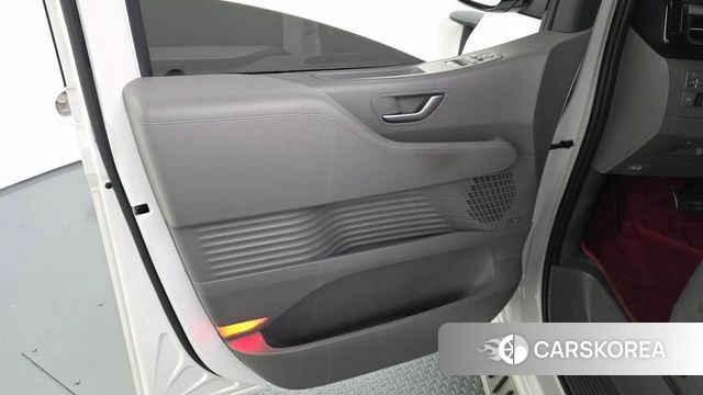 Hyundai Staria id 4470282 из Кореи 16