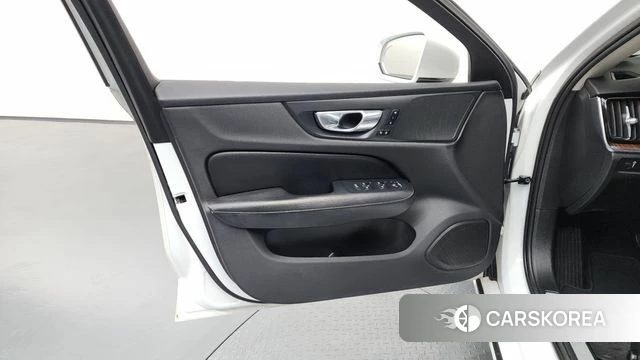 Volvo S60 3rd generation id 4284624 из Кореи 16