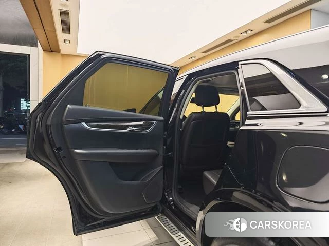 Cadillac XT5 id 4220685 из Китая 16
