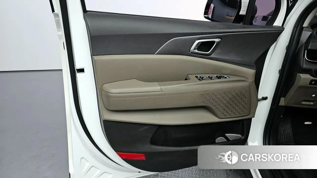 Kia The New Carnival 4th Generation id 4408147 из Кореи 16