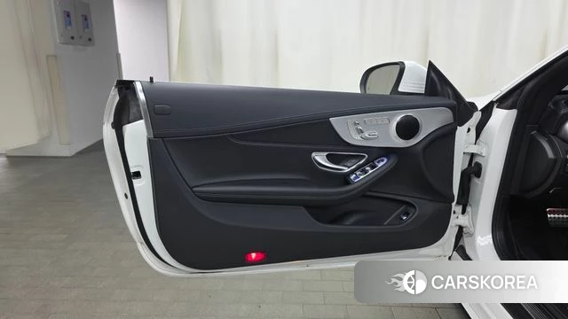 Mercedes-Benz C-Class W205 id 4506259 из Кореи 16