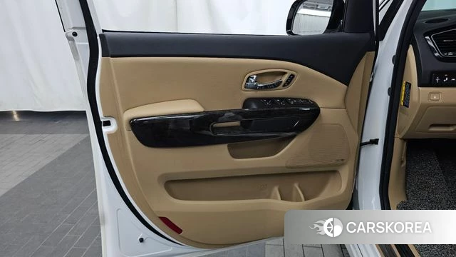 Kia The New Carnival id 4383959 из Кореи 16