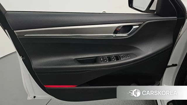 Hyundai The New Grandeur IG Hybrid id 4657133 из Кореи 16