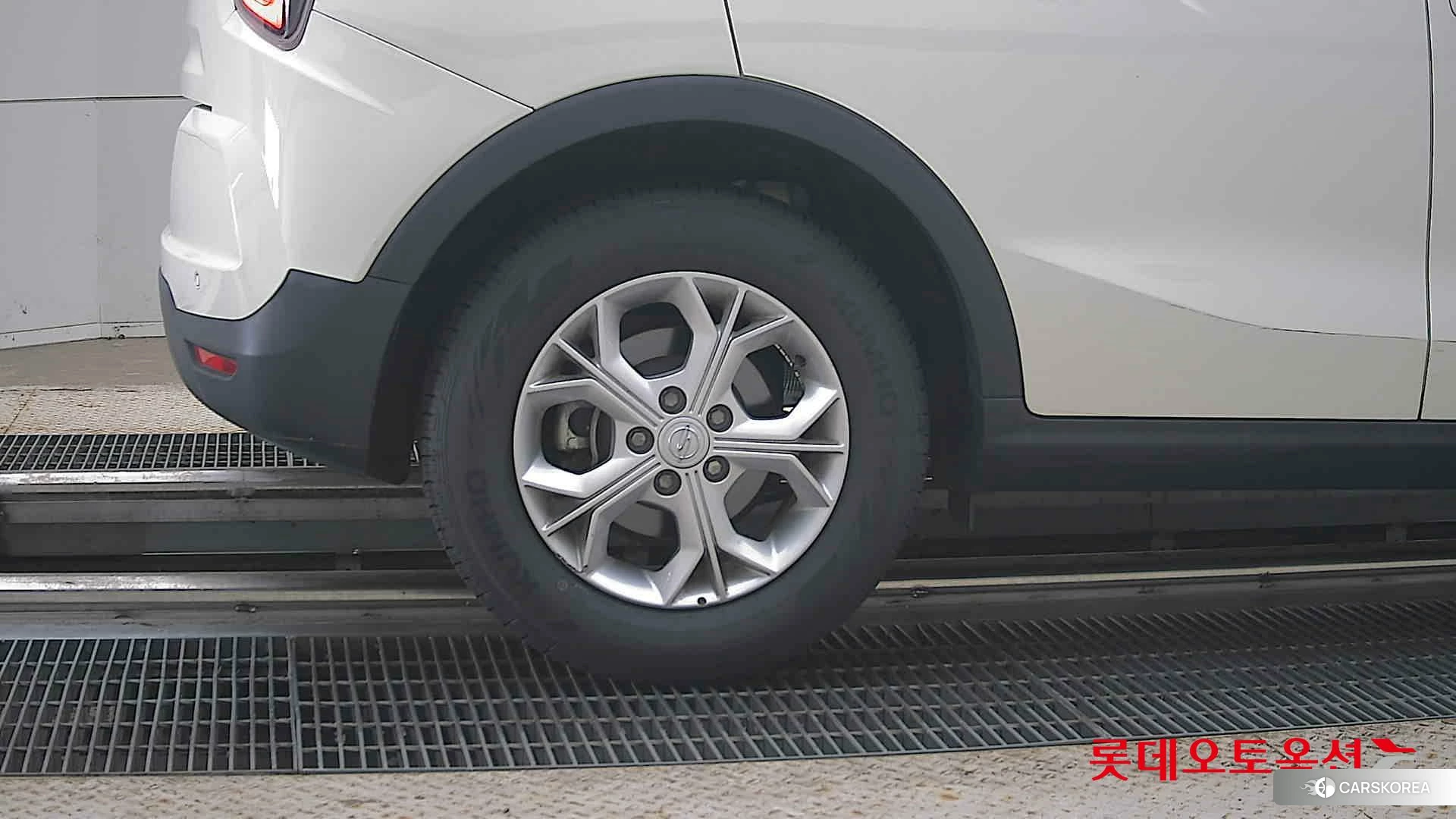 SsangYong Tivoli id 4664359 из Кореи 16