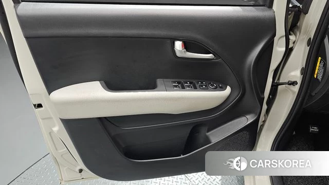 Kia The New Kia Ray id 4631070 из Кореи 16