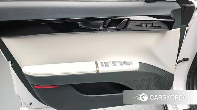 Hyundai Grandeur Hybrid (GN7) id 4916539 из Кореи 16