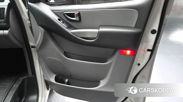 Hyundai The New Grand Starex id 4899713 из Кореи 16