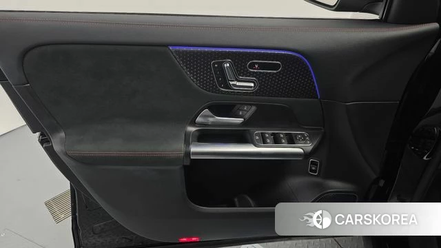 Mercedes-Benz EQA H243 id 4762198 из Кореи 16