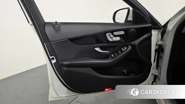 Mercedes-Benz C-Class W205 id 4581545 из Кореи 16